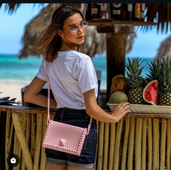 Carmen Sol Graziella Flap Crossbody Bag - Picture 7 of 7